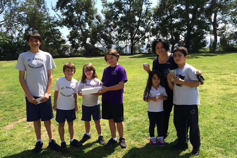 Family at golf tournament 